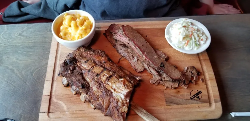 Half Rack Ribs with Brisket